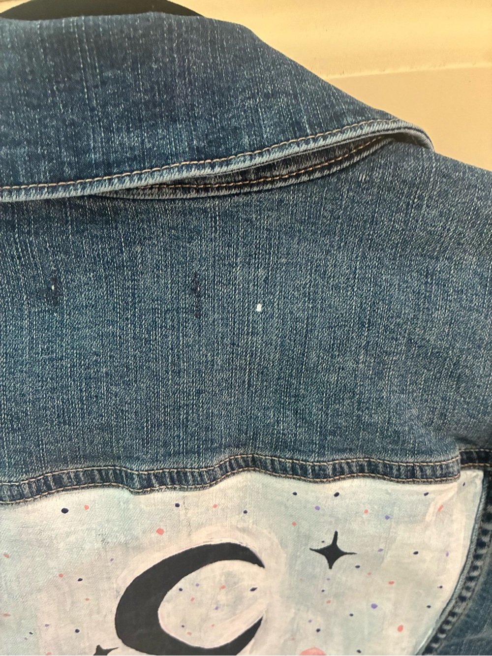 Levi’s Signature XL Classic Blue Denim Jacket - Women's Jean  PAINTED BACK - Picture 8 of 8